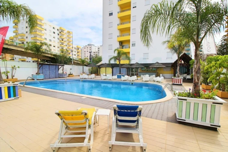 Apartamento T1 para Venda em Portimão Foto 2