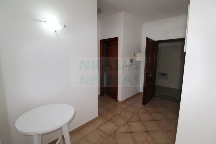 Apartamento T1 para Venda em Portimão Foto 11