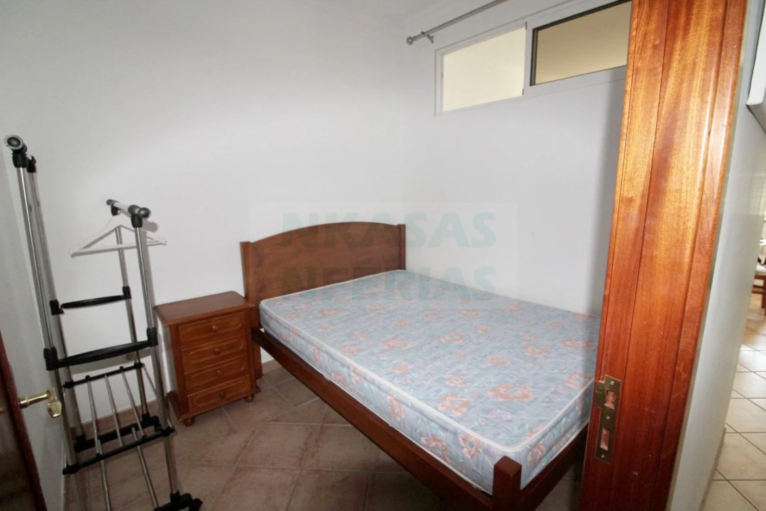Apartamento T1 para Venda em Portimão Foto 9