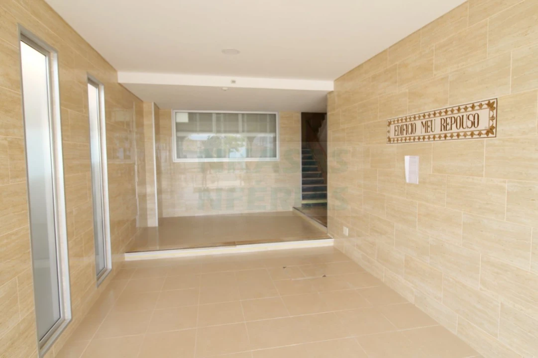 Apartamento T1 para Venda em Portimão Foto 18