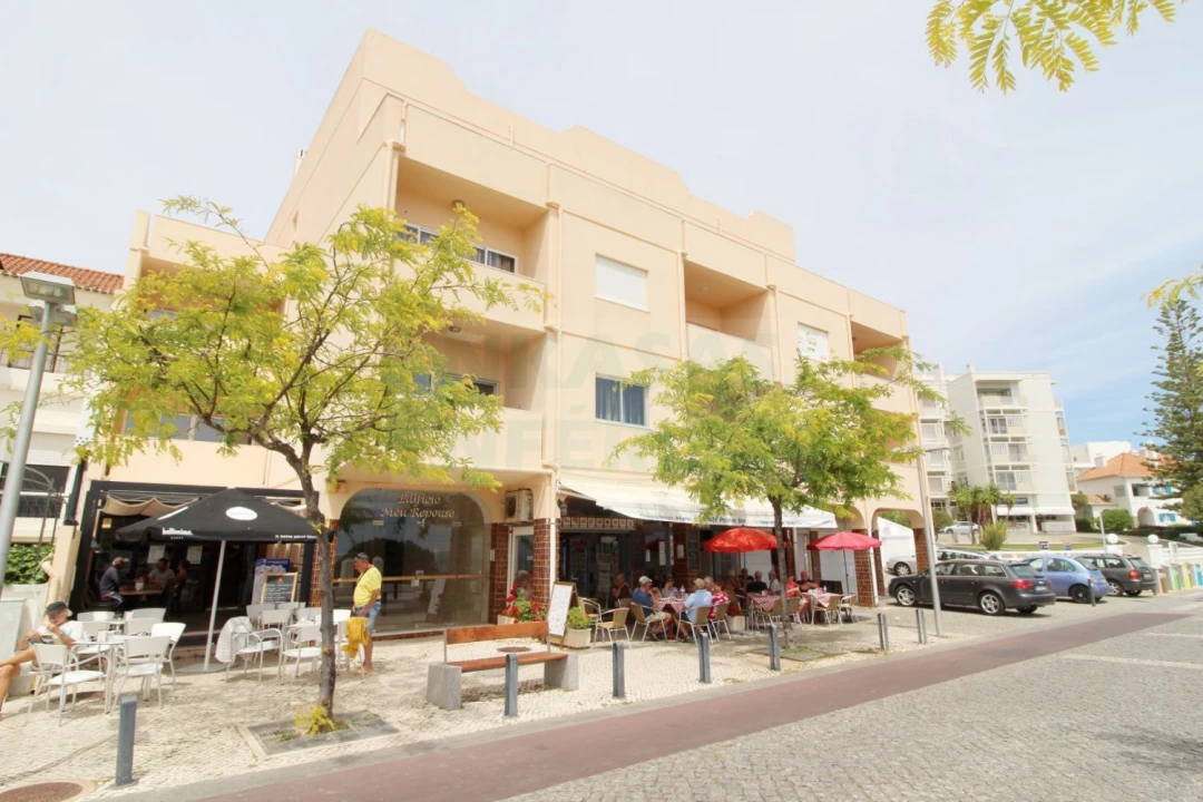 Apartamento T1 para Venda em Portimão Foto 19