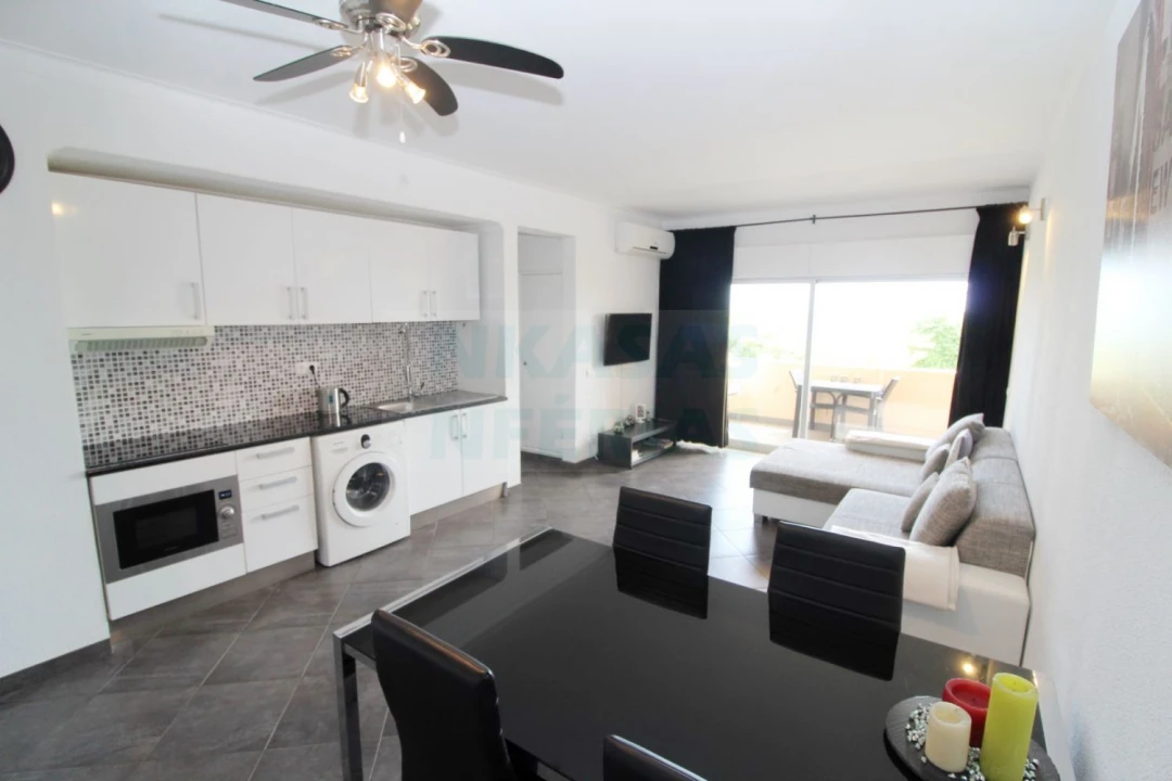 Apartamento T1 para Venda em Portimão Foto 4
