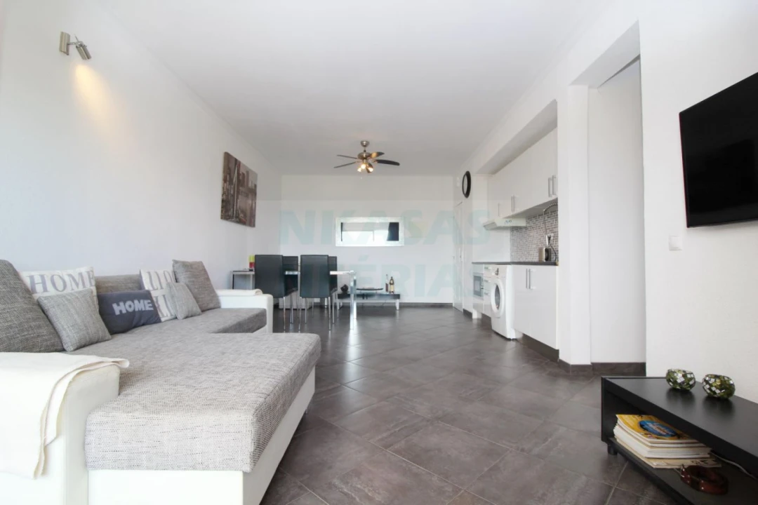 Apartamento T1 para Venda em Portimão Foto 7