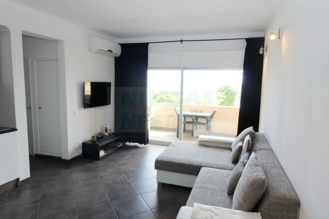 Apartamento T1 para Venda em Portimão Foto 5