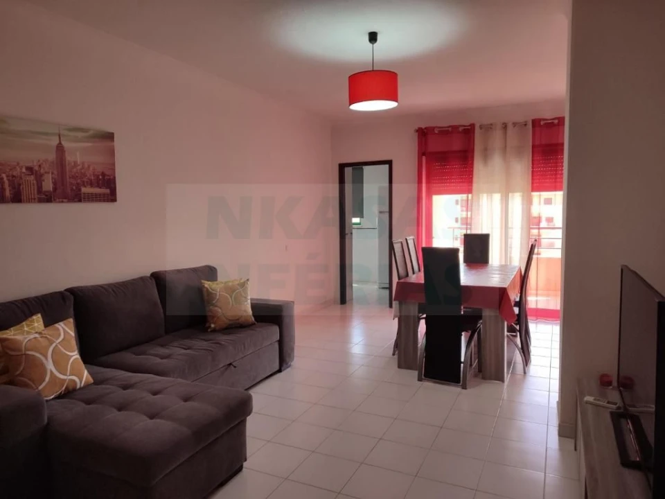 Apartamento T1 para Venda em Portimão Foto 7