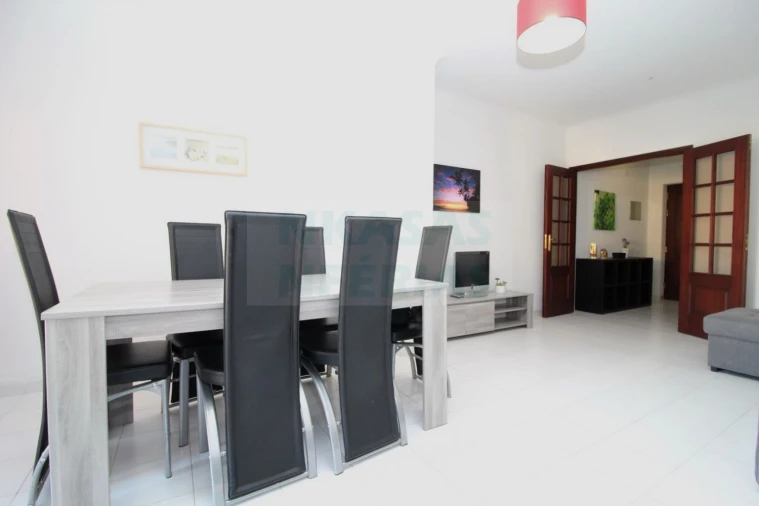 Apartamento T1 para Venda em Portimão Foto 6