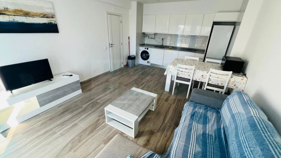 Apartamento T1 para Venda em Portimão Foto 7