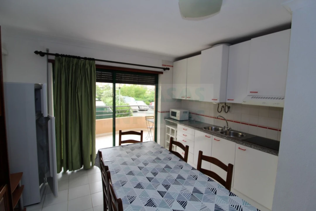 Apartamento T1 para Venda em Portimão Foto 7