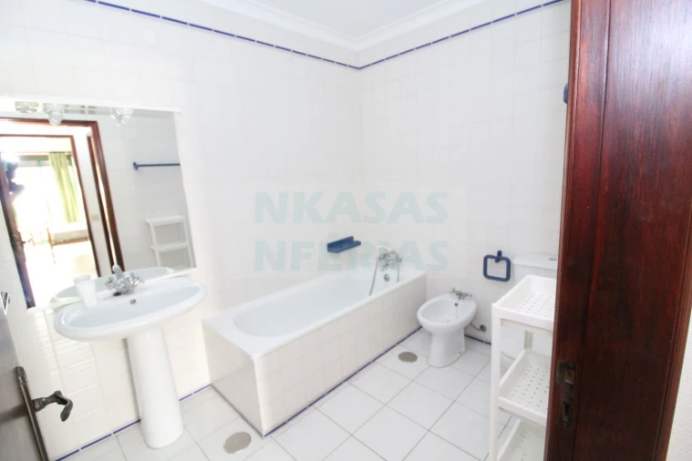 Apartamento T1 para Venda em Portimão Foto 15