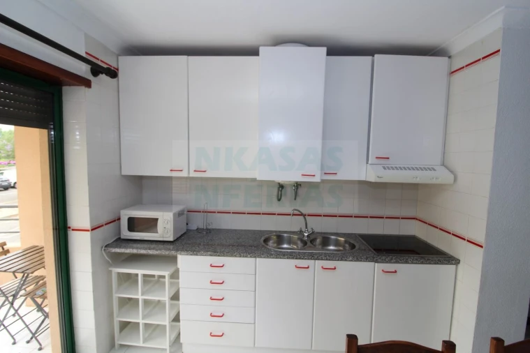 Apartamento T1 para Venda em Portimão Foto 8