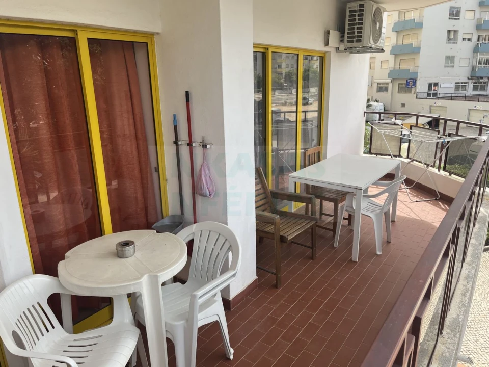 Apartamento T1 para Venda em Portimão Foto 6