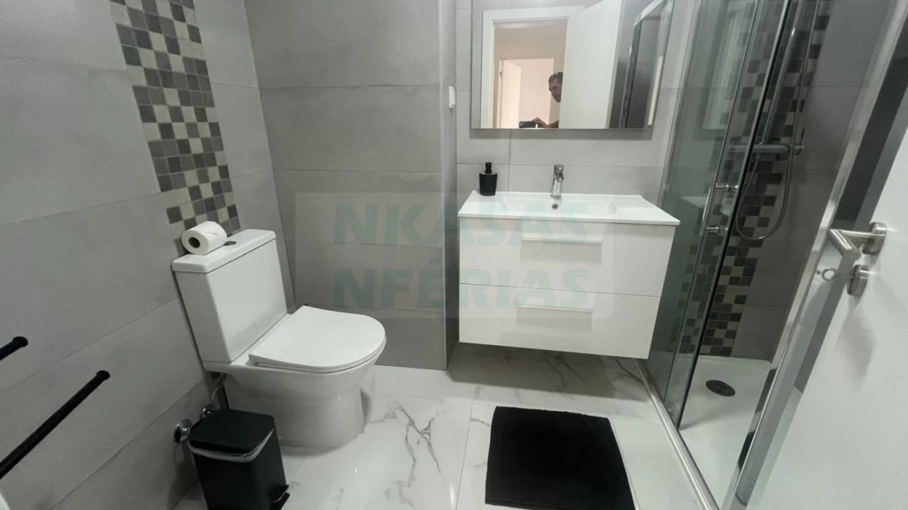 Apartamento T1 para Venda em Portimão Foto 10