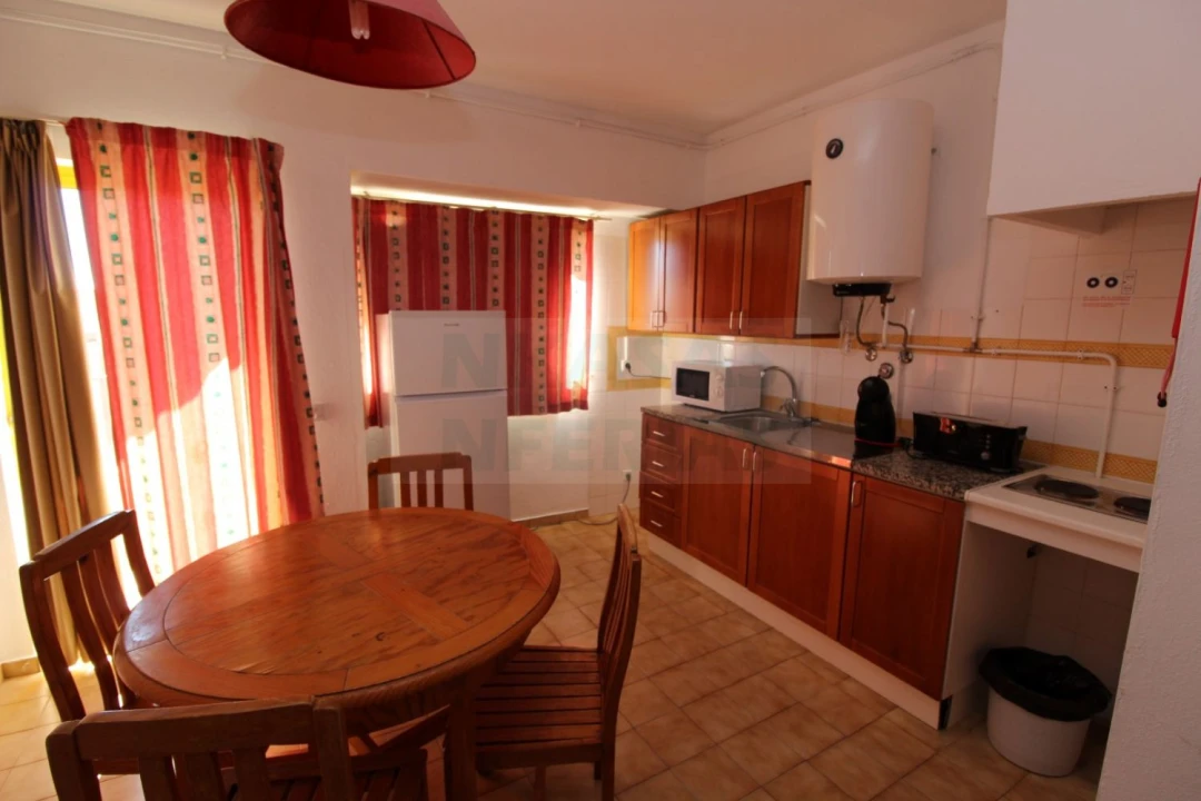 Apartamento T1 para Venda em Portimão Foto 6