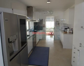 Apartamento T3 para Venda em Portimão