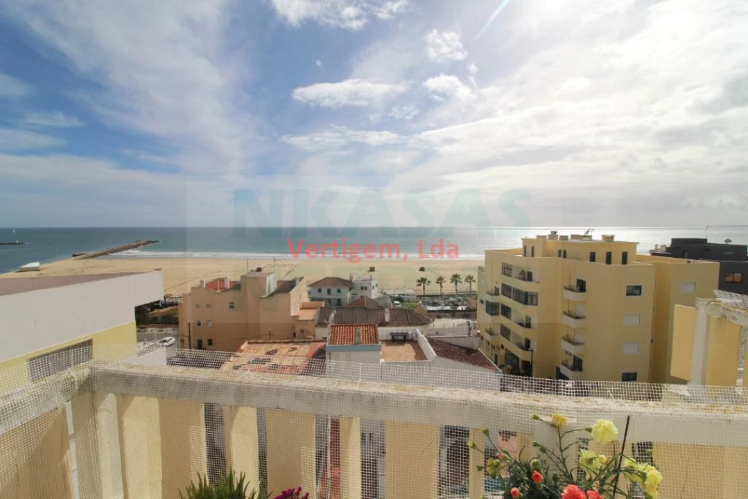 Apartamento T3 para Venda em Portimão Foto 4