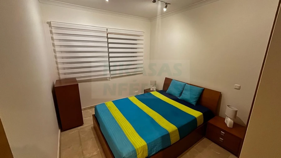 Apartamento T2 para Venda em Portimão Foto 14