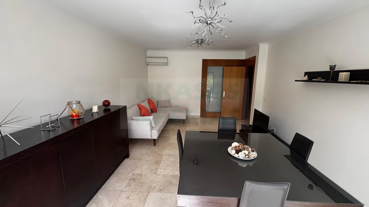 Apartamento T2 para Venda em Portimão Foto 10