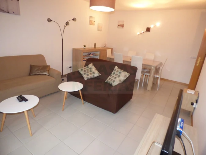 Apartamento T2 para Venda em Portimão Foto 2