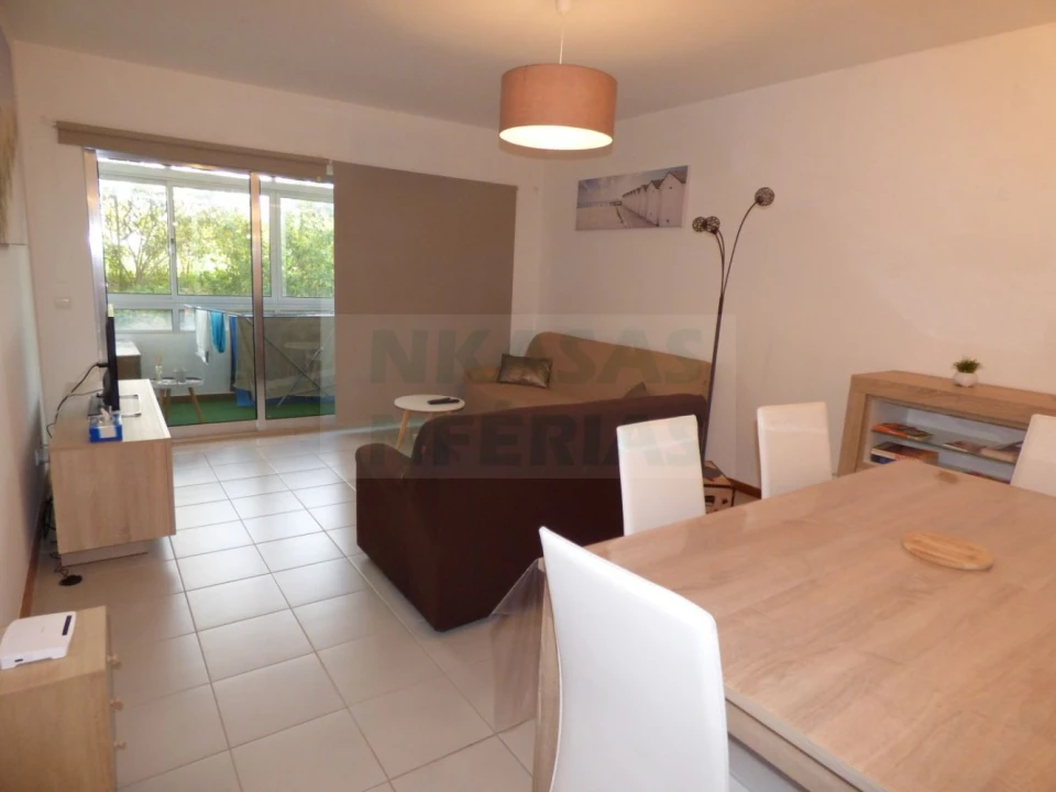 Apartamento T2 para Venda em Portimão Foto 3