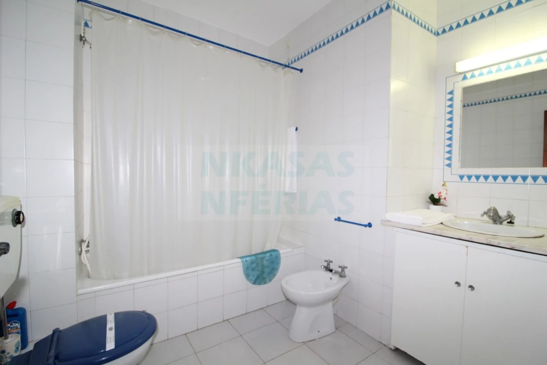 Apartamento T1 para Venda em Portimão Foto 5