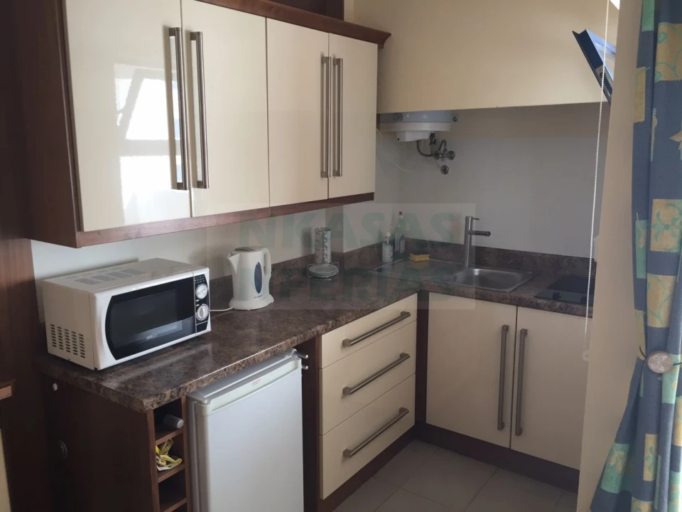 Apartamento T1 para Venda em Portimão Foto 3