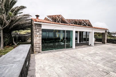 Moradia T4 para Venda em Feteira