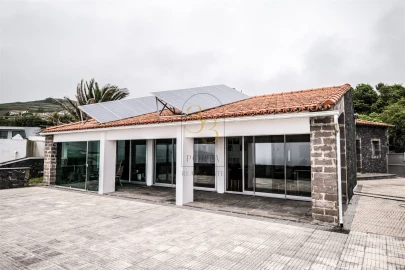 Moradia T4 para Venda em Feteira