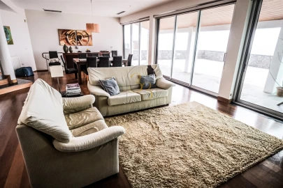 Moradia T4 para Venda em Feteira