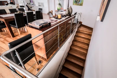 Moradia T4 para Venda em Feteira