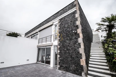 Moradia T4 para Venda em Feteira