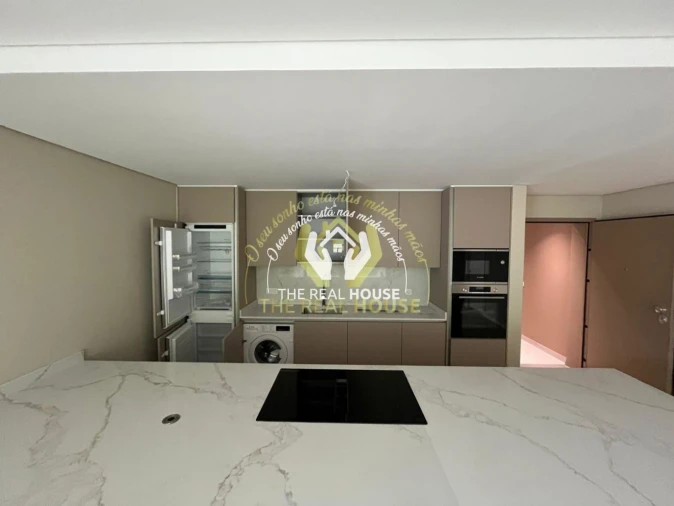 Apartamento T3 para Venda em São Martinho Foto 5