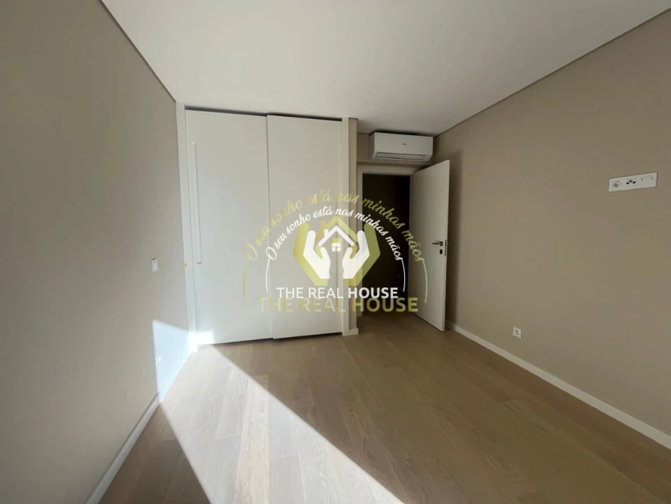 Apartamento T3 para Venda em São Martinho Foto 11