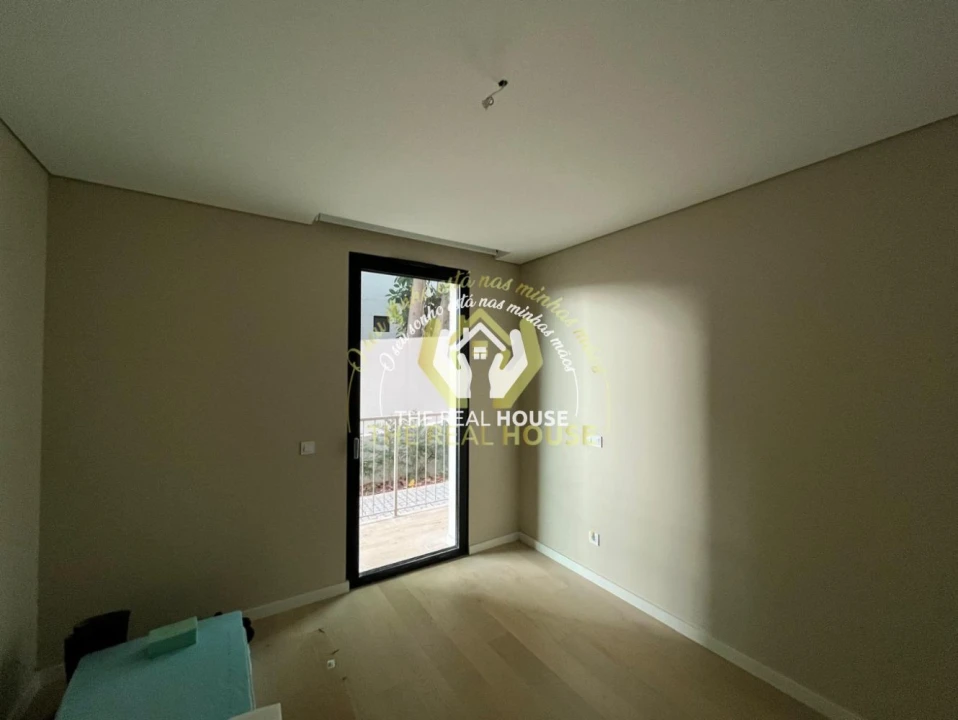 Apartamento T2 para Venda em São Martinho Foto 15