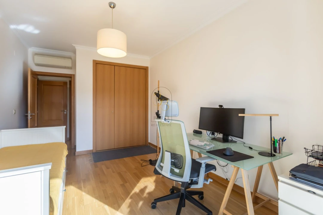 Apartamento T2 para Venda em São Vicente Foto 15