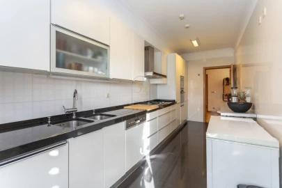 Apartamento T2 para Venda em São Vicente