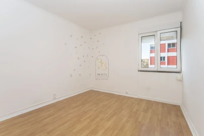 Apartamento T3 para Venda em Alvalade