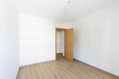 Apartamento T3 para Venda em Alvalade