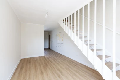 Apartamento T3 para Venda em Alvalade