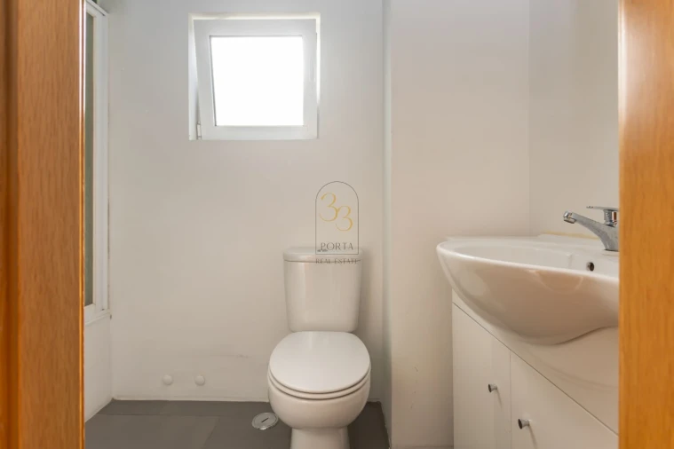 Apartamento T3 para Venda em Alvalade Foto 24