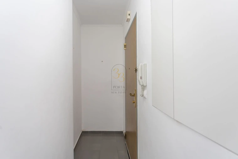Apartamento T3 para Venda em Alvalade Foto 10