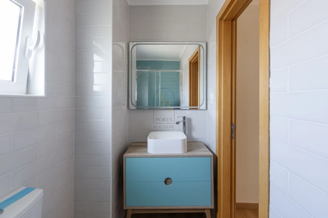 Apartamento T3 para Venda em Alvalade Foto 38