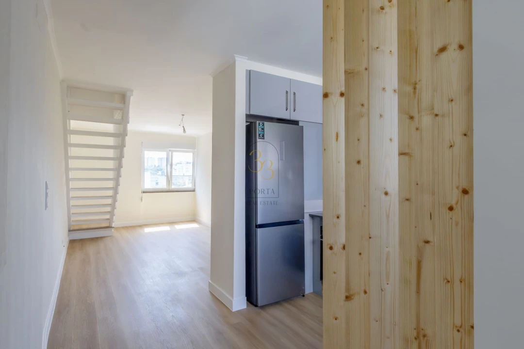 Apartamento T3 para Venda em Alvalade Foto 7