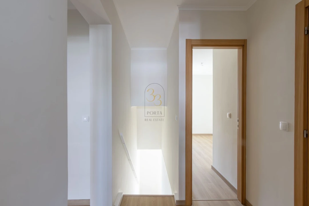 Apartamento T3 para Venda em Alvalade Foto 26