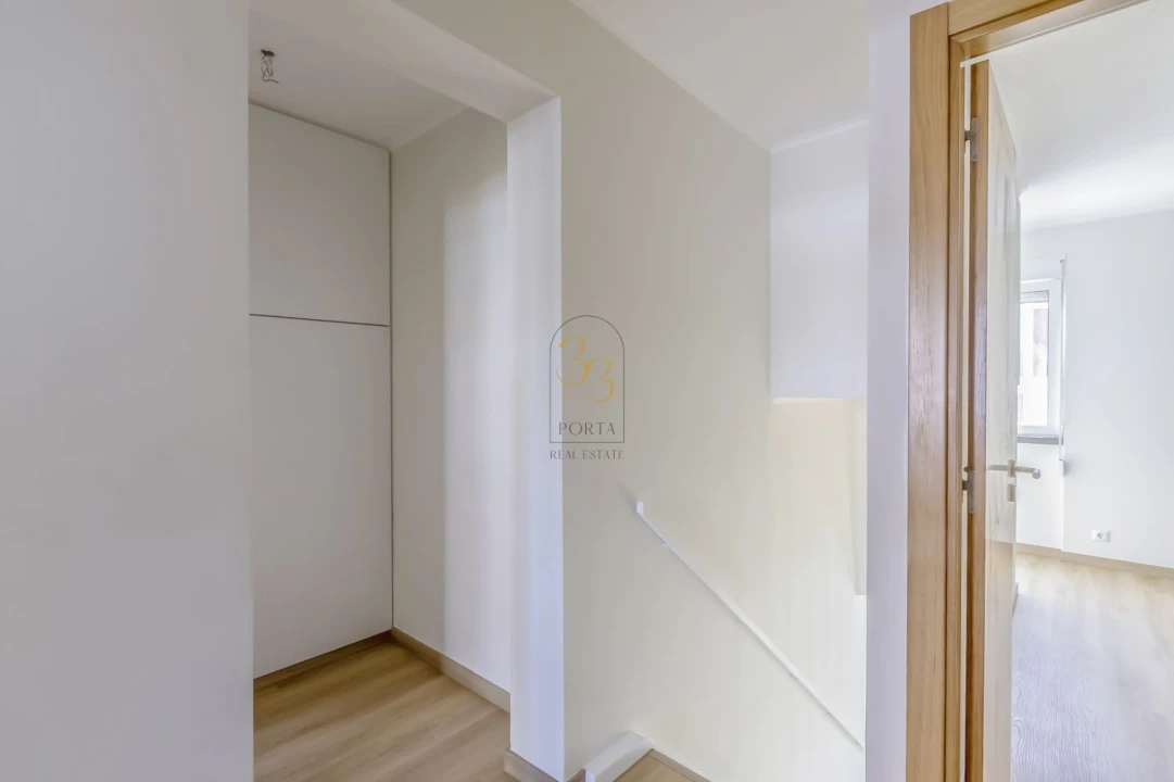 Apartamento T3 para Venda em Alvalade Foto 33