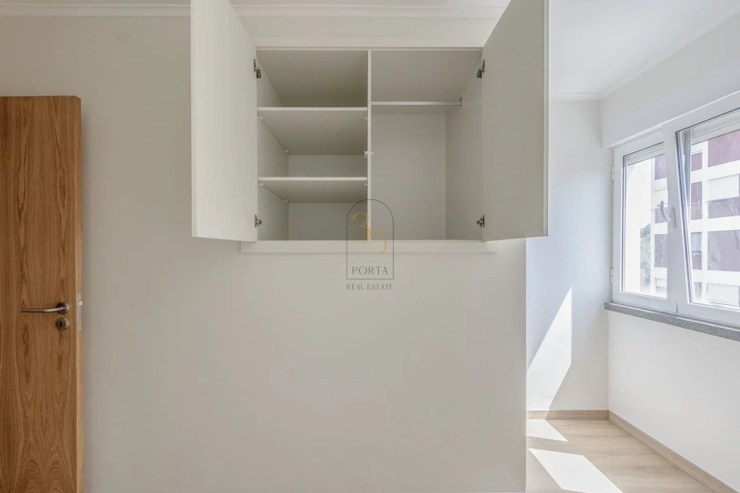 Apartamento T3 para Venda em Alvalade Foto 28