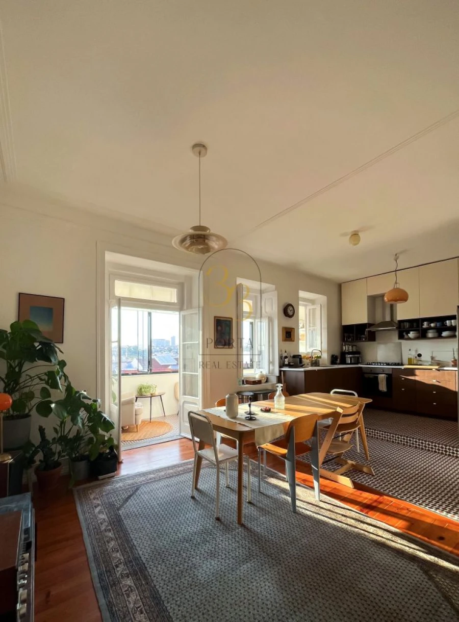 Apartamento T3 para Venda em Arroios Foto 2