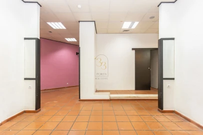 Loja para Venda em Oeiras e São Julião da Barra, Paço de Arcos e Caxias