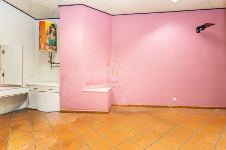 Loja para Venda em Oeiras e São Julião da Barra, Paço de Arcos e Caxias Foto 17