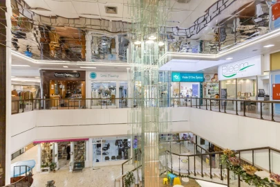 Loja para Venda em Oeiras e São Julião da Barra, Paço de Arcos e Caxias