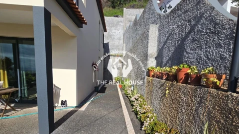 Moradia T3 para Venda em Imaculado Coração de Maria